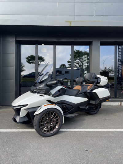 CAN-AM SPYDER RT SEA-TO-SKY 2024 2230116