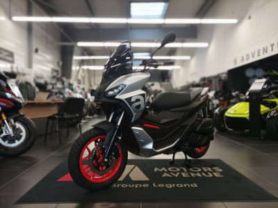 [79€/MOIS] APRILIA SR GT 125 SPORT ABS 0KM  2257205